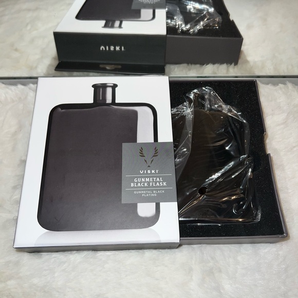 Warren flask - Picture 2 of 3